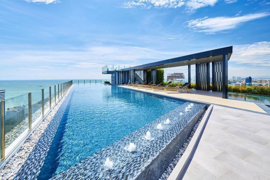 Sea View 2 Bed Room Condo @ Central Патая Екстериор снимка