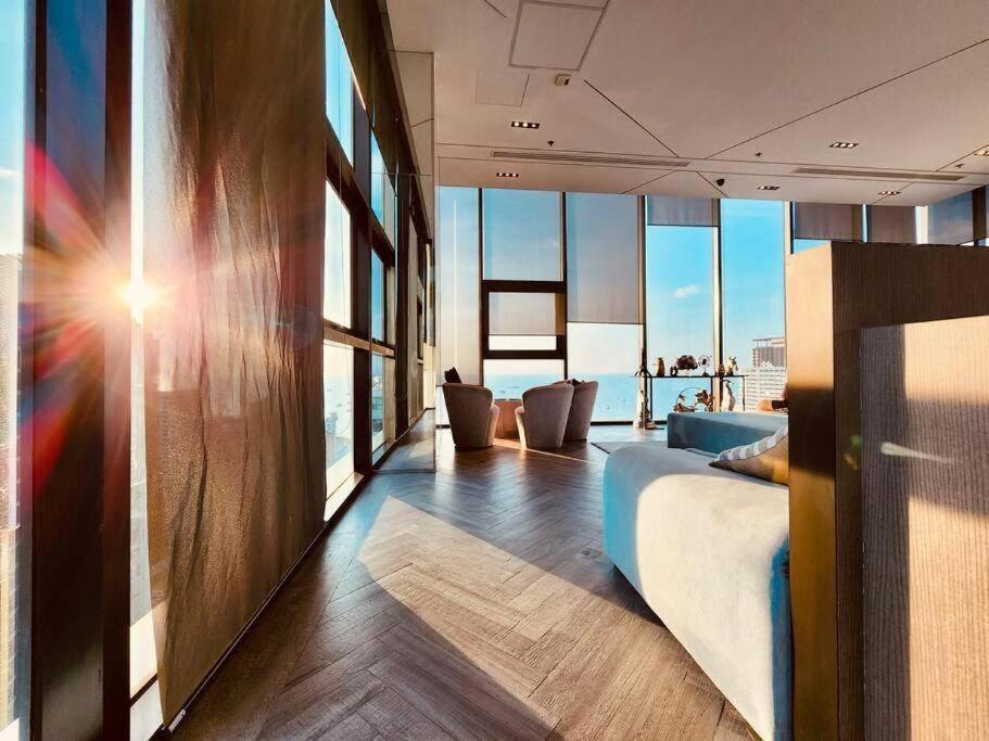 Sea View 2 Bed Room Condo @ Central Патая Екстериор снимка