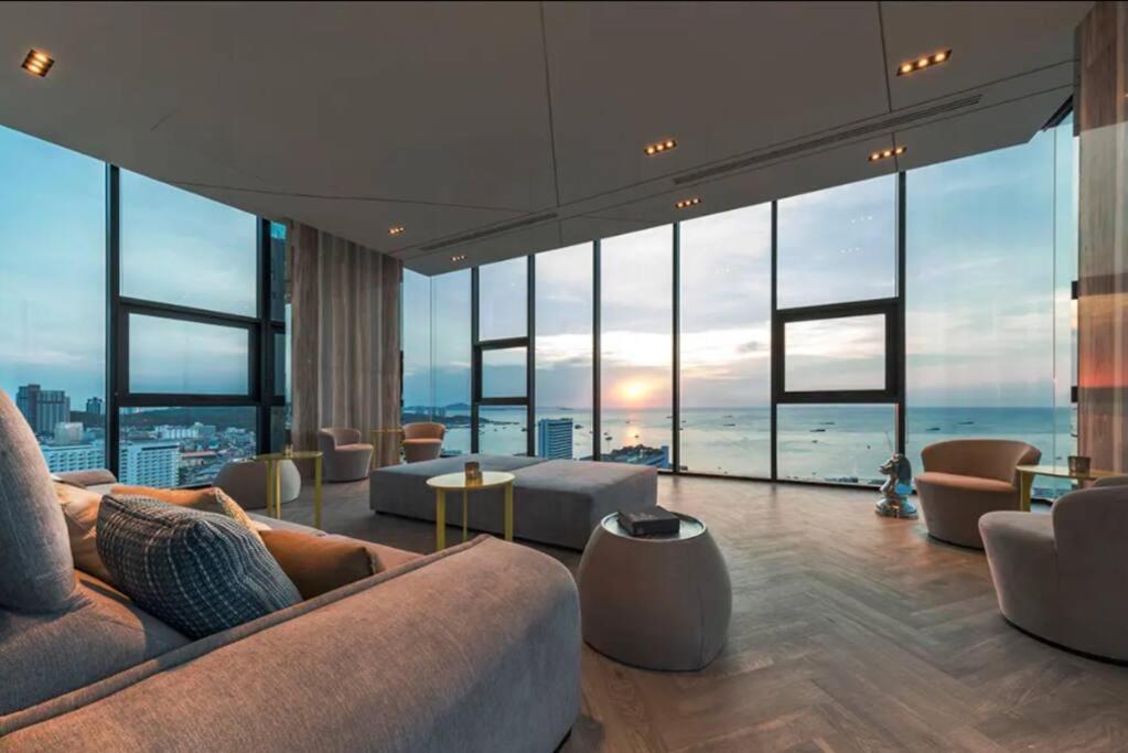 Sea View 2 Bed Room Condo @ Central Патая Екстериор снимка