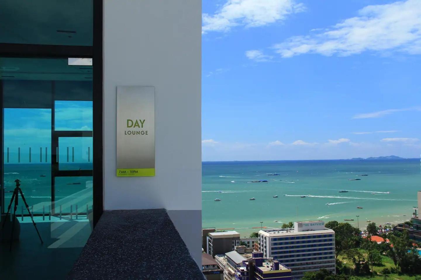 Sea View 2 Bed Room Condo @ Central Патая Екстериор снимка
